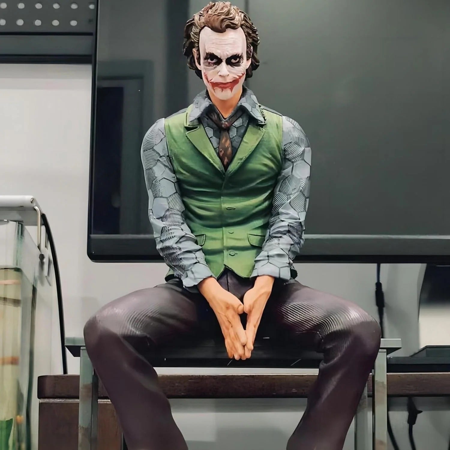 D-11 Cool Joker Resin Statue Car Interior Decoration Accessory (Large 1 Pc) - Universal Dashboard Ornament